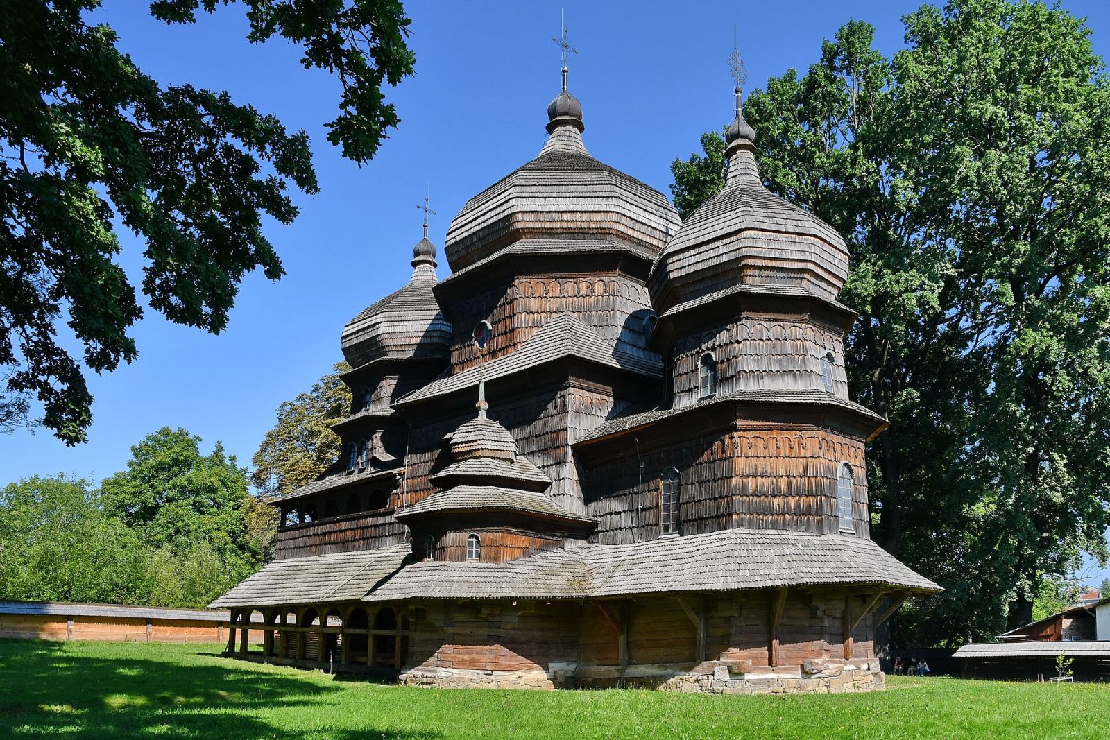 What to See in Drohobych: a UNESCO Church and Schulz Trail — photo 2