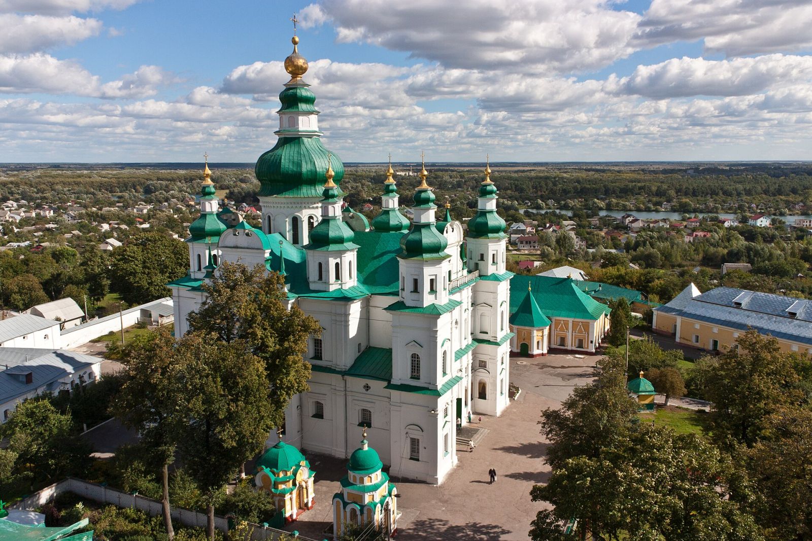 Куди поїхати на вихідні з Києва — фото 2 Куди поїхати на вихідні з Києва — фото 2