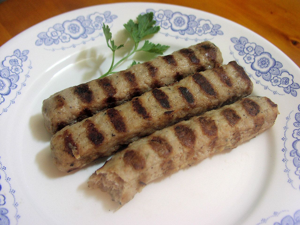 Болгарская кухня: что попробовать, от салата до ракии — фото 3 Болгарская кухня: что попробовать, от салата до ракии — фото 3