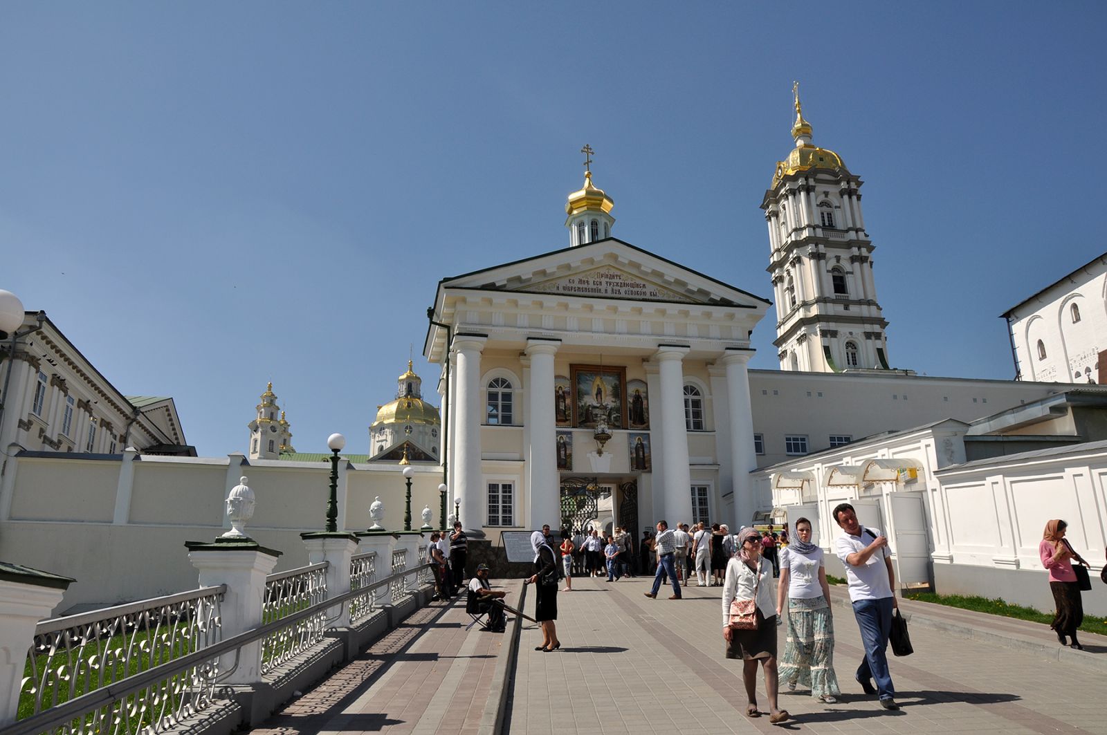 Pochaiv Lavra: the main shrine of Volyn — photo 4