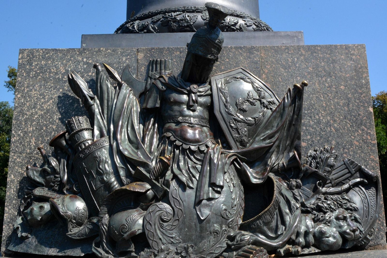 What to See in Poltava: the Round Square, Rotunda and Battlefield — photo 2 What to See in Poltava: the Round Square, Rotunda and Battlefield — photo 2