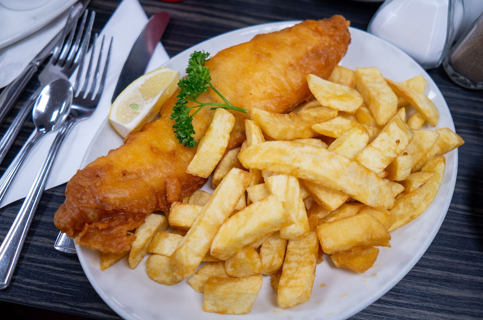 The 10 Best Fish and Chip Shops in Britain — photo 3 The 10 Best Fish and Chip Shops in Britain — photo 3