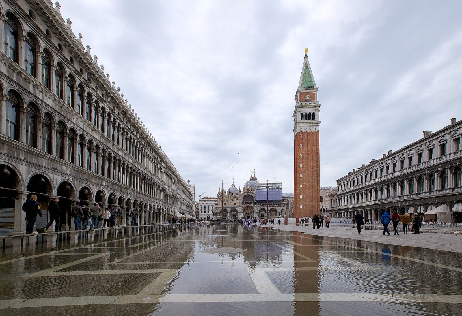 Venice Faces Being Added to UNESCO's "In Danger" List — photo 4