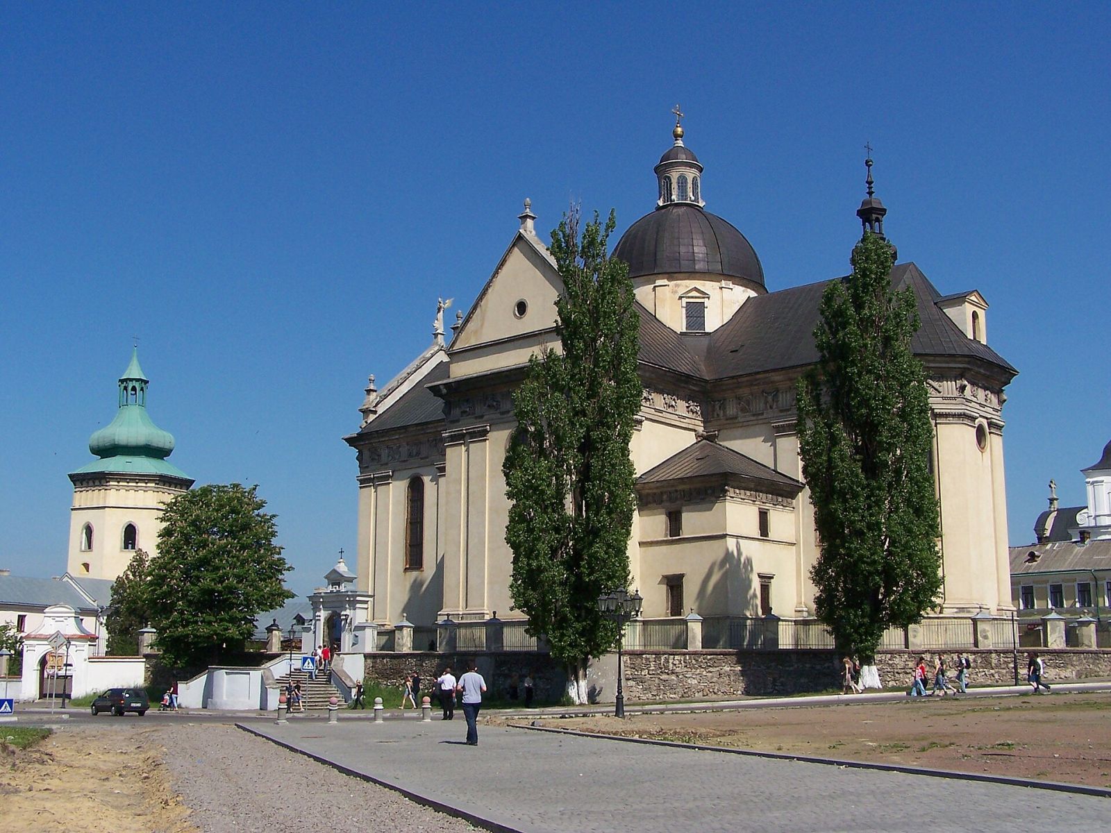What to See in Zhovkva: a Renaissance Town-Museum — photo 1