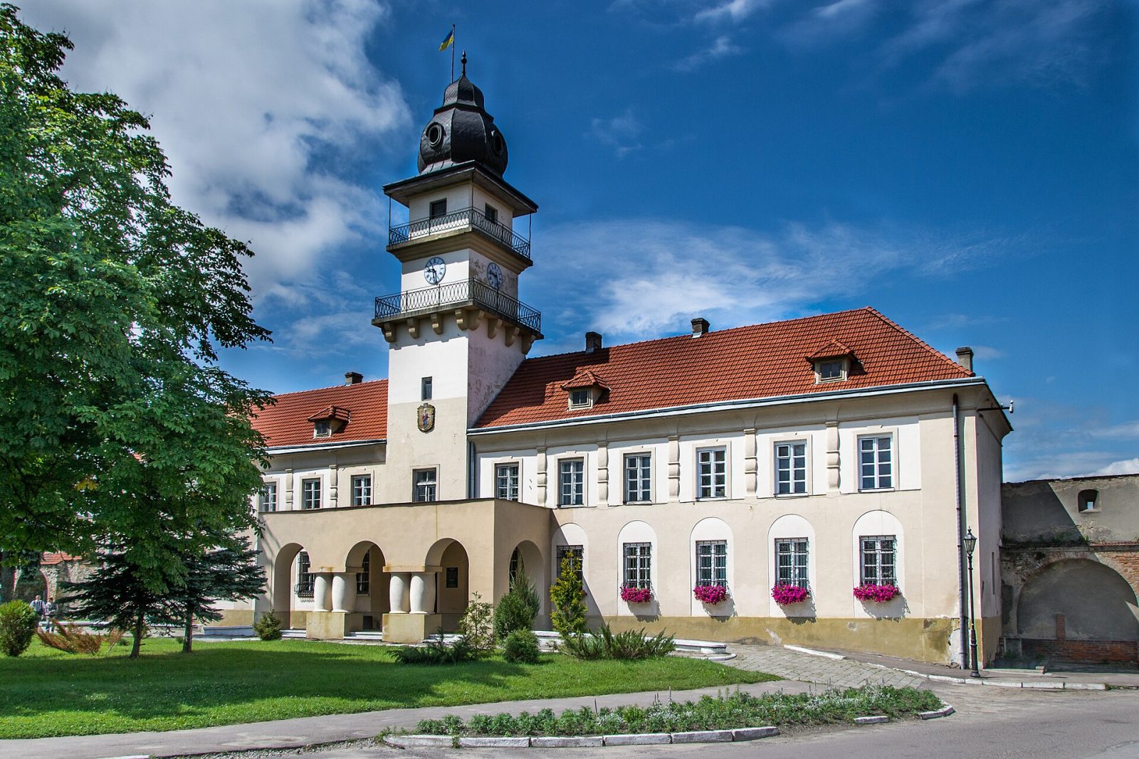 What to See in Zhovkva: a Renaissance Town-Museum