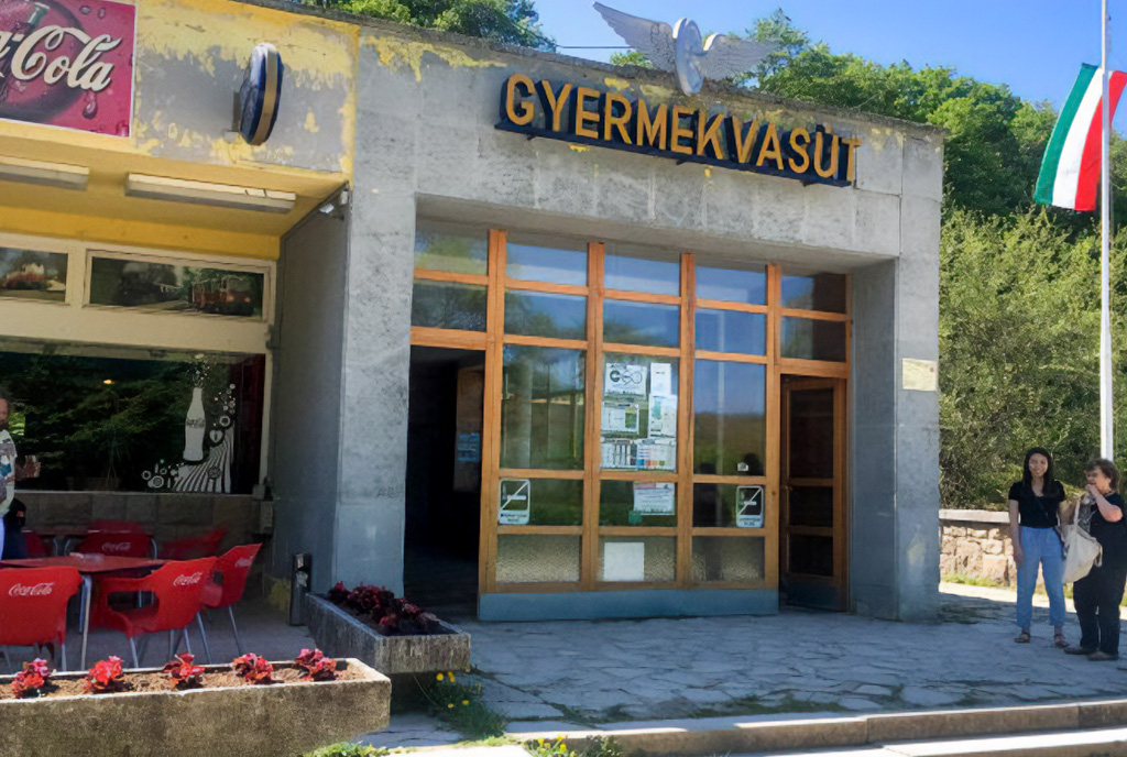 У Будапешті - залізниця, якою керують діти — 8